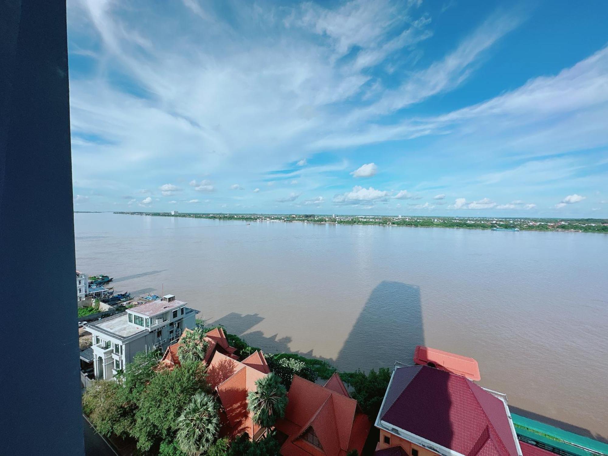 Infinity 28 Hotel And Residence Phnom Penh Eksteriør bilde